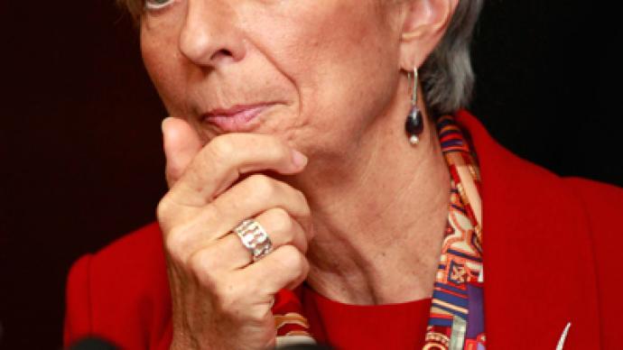 A Lagarde comme a lagarde: IMF head on defensive over Greece
