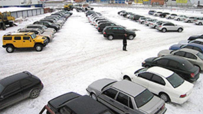 Car sales slump rolls through into 2010