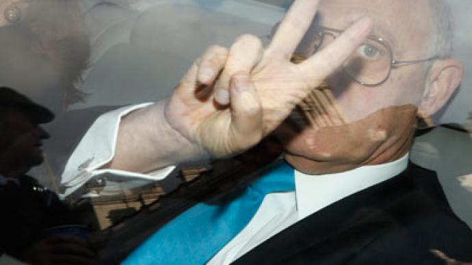 Argentina says it will control Falklands within 20 years
