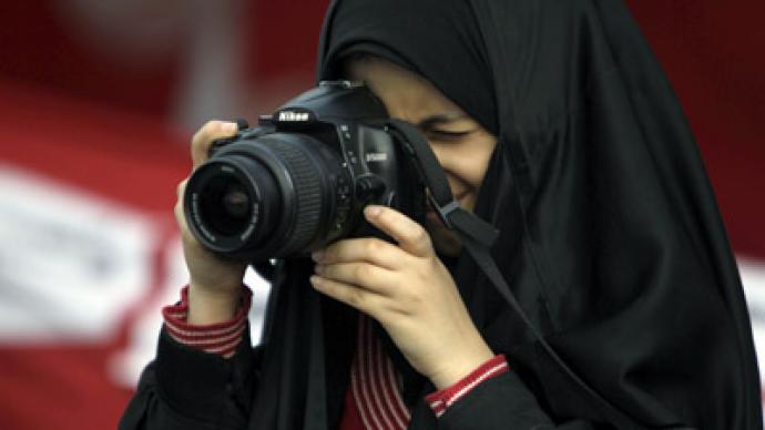 Bahrain expels US filmmaker with opposition links