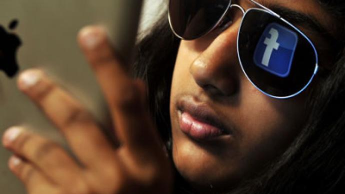 New Facebook policy raises alarms over sharing of user data