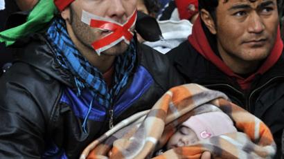 Thousands march in Athens protesting racist attacks in Greece (PHOTOS)