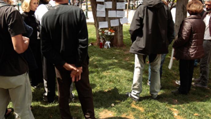 Pensioner shoots himself at Greek Parliament, refuses to