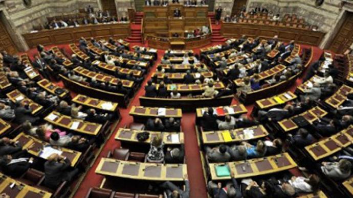 Greek government wins confidence vote