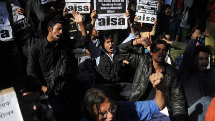 Mass demonstrations in India as anger over sexual violence reaches boiling point (PHOTOS)