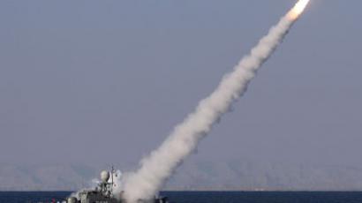 Iran rolls out bold design for homemade fighter jets (VIDEO)