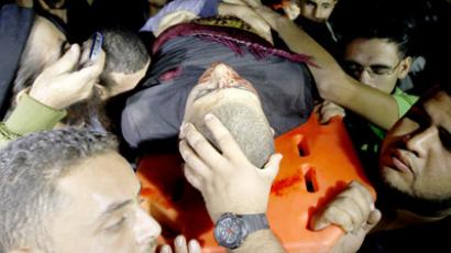 Israel threatens to 'topple' Abbas if Palestinians win statehood - report