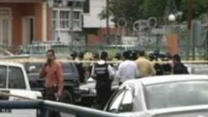 Man tries to settle bad debt at gun-point in Russian embassy