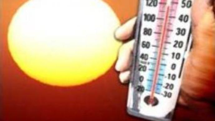 Moscow longs for heat wave to pass