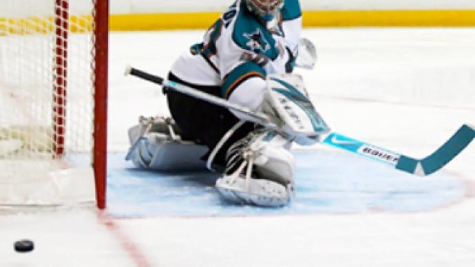 Nabokov out, Khabibulin advances