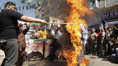 Hamas threatens Israel with revenge if hunger strikers die