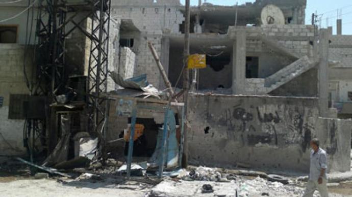 Palestinians draw arms in Syrian civil conflict