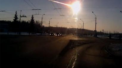 Meteorite hits Russian Urals: Fireball explosion wreaks havoc, up to 1,200 injured (VIDEO)