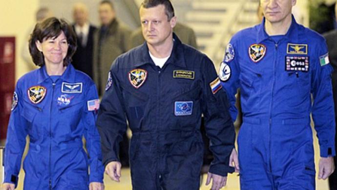 Star pupils: ISS crew takes exams before mission