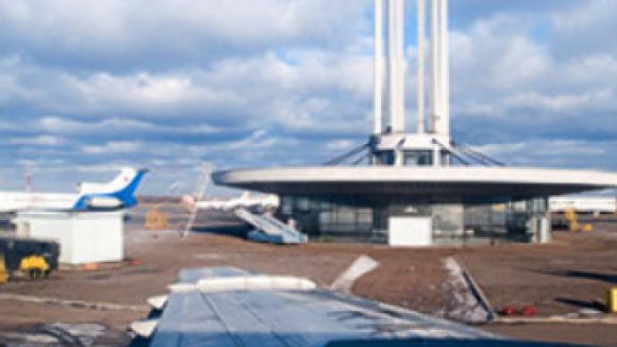 Swiss minister angry over search in Russian airport