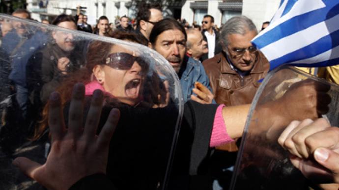Troika returns to Greece to pave bailout road