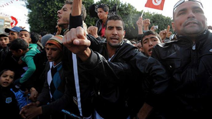 Tunisia in turmoil: Stones thrown at president, unrest 2 years after Arab Spring