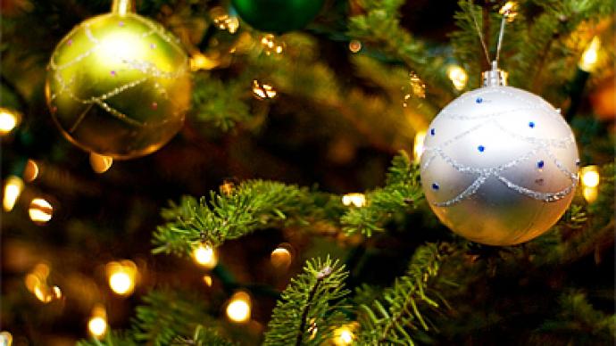 Russia’s top Christmas tree lights up Cathedral Square