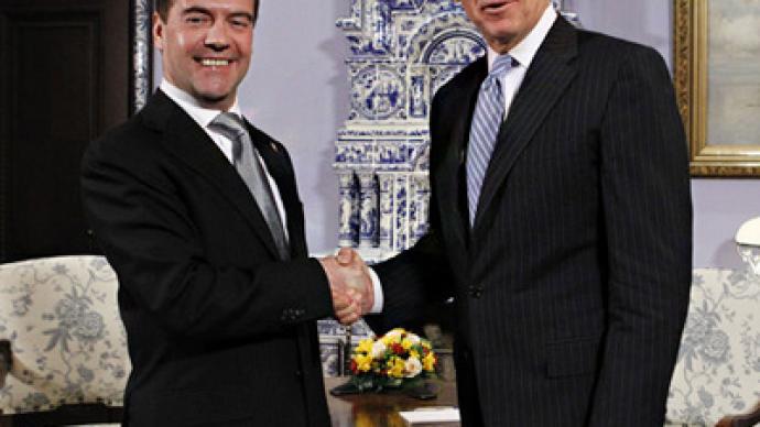Biden, Medvedev talk politics and economics
