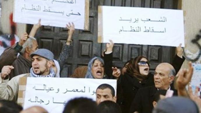 Zhirinovsky invites Gaddafi to move to Moscow