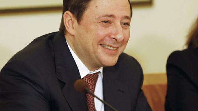 Russia’s richest official earns $16MLN