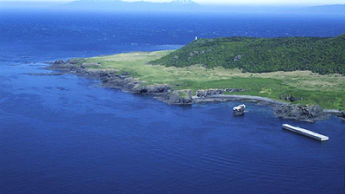 Medvedev orders deployment of weapons on Kuril Islands