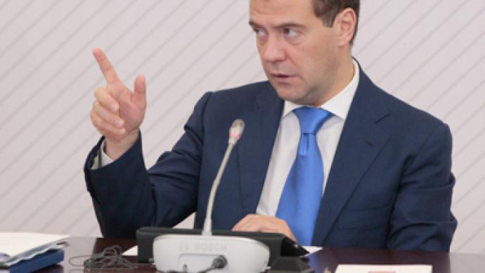 Medvedev notes points of progress, shortcomings in modernizing healthcare