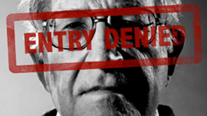 Noam Chomsky denied entry at Israeli border