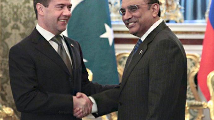 On heels of Bin Laden killing, Pakistan president visits Moscow