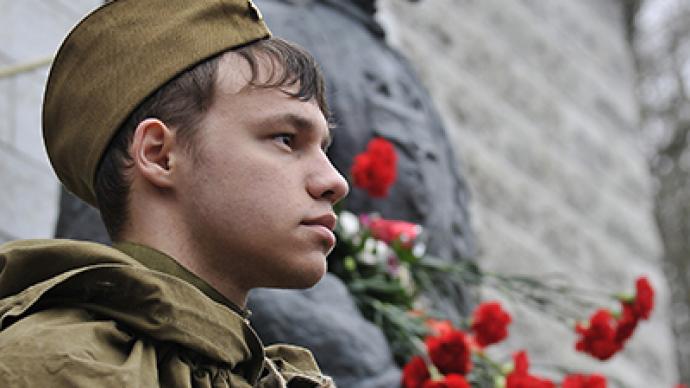 Moscow enlists Russian expats in fight against historical revisionism
