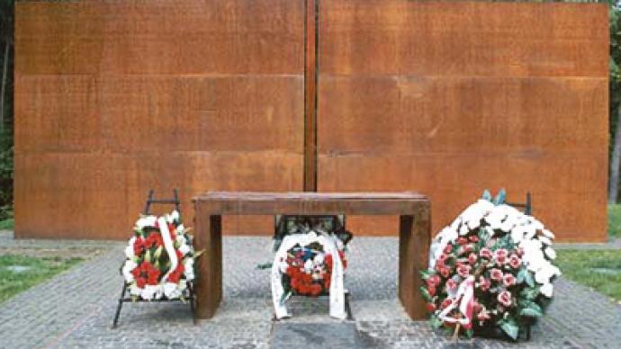 Russia considers rehabilitating Polish servicemen