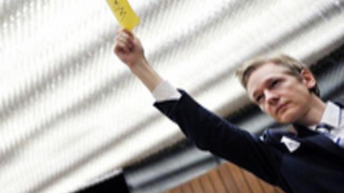 Russia shrugs off Wikileaks “petty thief”
