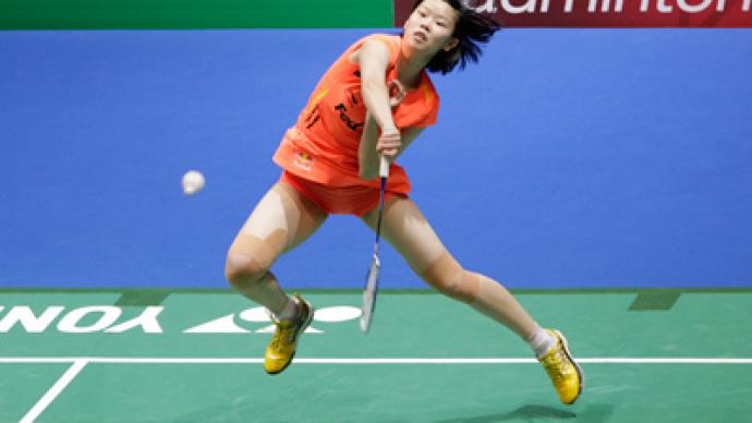 Female badminton players show who wears the pants — RT ...