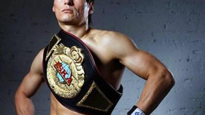 Batukhan wins in front of home fans