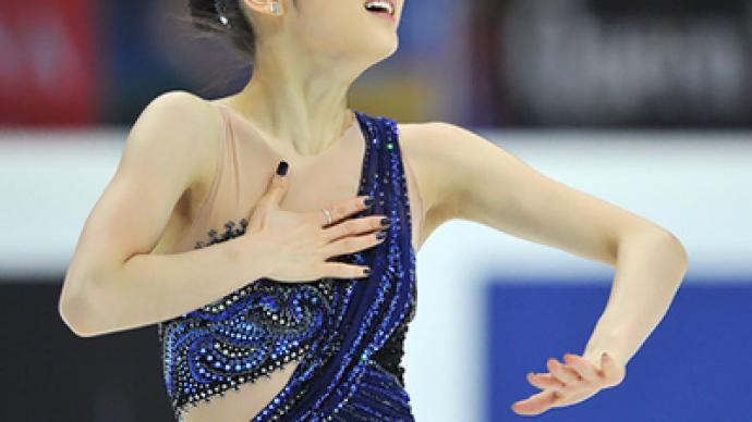 Olympic champs on top at Moscow figure skating worlds
