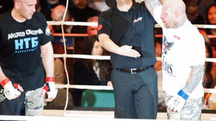Monson returns to Russia to win