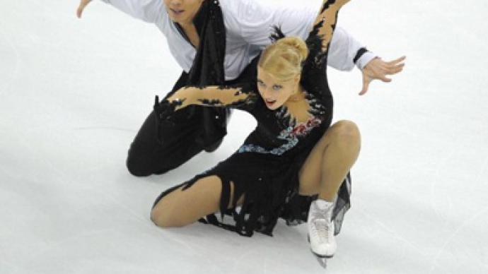 Russian ice dancers shine at Cup of China