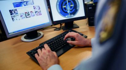 Wall Street gets former NSA chief to help banks create ‘cyber war council’