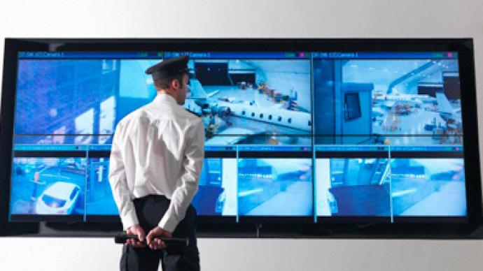 Confirmed: US government spies on federal staffers