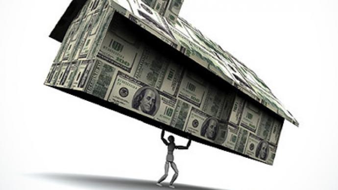 US home prices hit new low