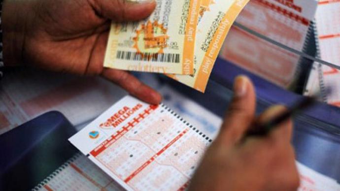 Mega Millions winner refuses to share money