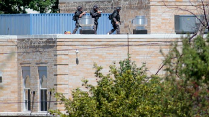 Gunman, six hostages dead after Wisconsin Sikh temple siege (PHOTOS)