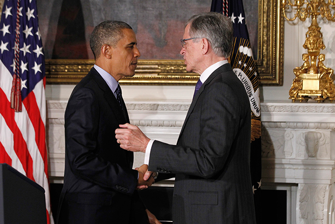 U.S. President Barack Obama announces venture capitalist Tom Wheeler (R) to head the Federal Communication Commission (FCC) at the State Dining Room of the White House in Washington (Reuters / Jason Reed)