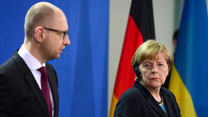 ‘Soviets invading Germany, Ukraine:’ Berlin faces tough choice on PM Yatsenyuk’s WW2 take