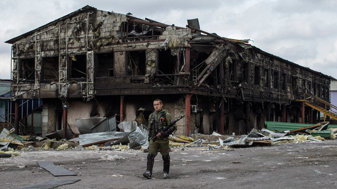 A factory destroyed during shelling, in the town of Nizhnaya Krinka, eastern Ukraine (Reuters / Marko Djurica)