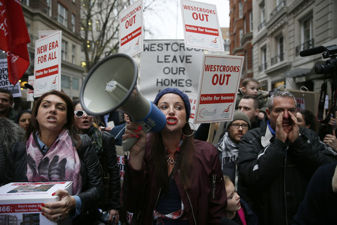 A resident of the New Era housing estate shouts during a protest in London December 1, 2014. (Reuters/Stefan Wermuth)
