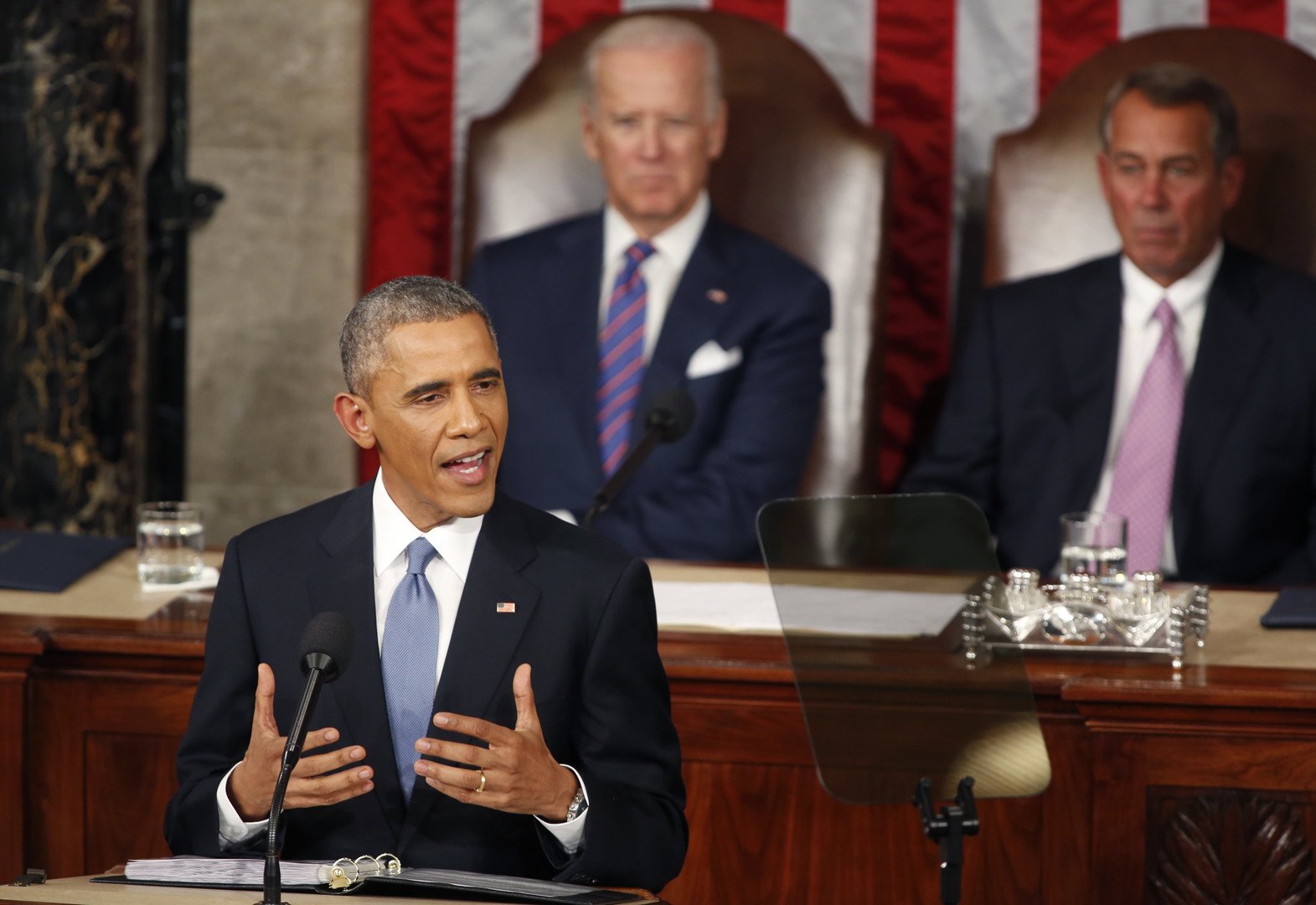 Obama se félicite d’avoir isolé la Russie et mis son économie en lambeaux