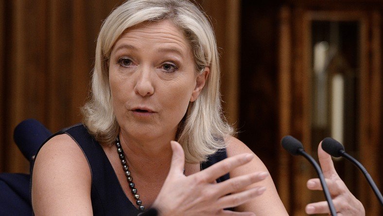 Marine Le Pen : la France doit reconnaître la Crimée comme une partie de la Russie