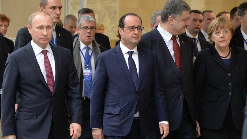 Les participants au sommet de Minsk ont réitéré leur soutien à l’accord du 12 février