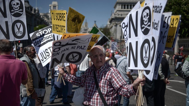 Presque 100 familles sont expulsées chaque jour en Espagne (VIDEO)